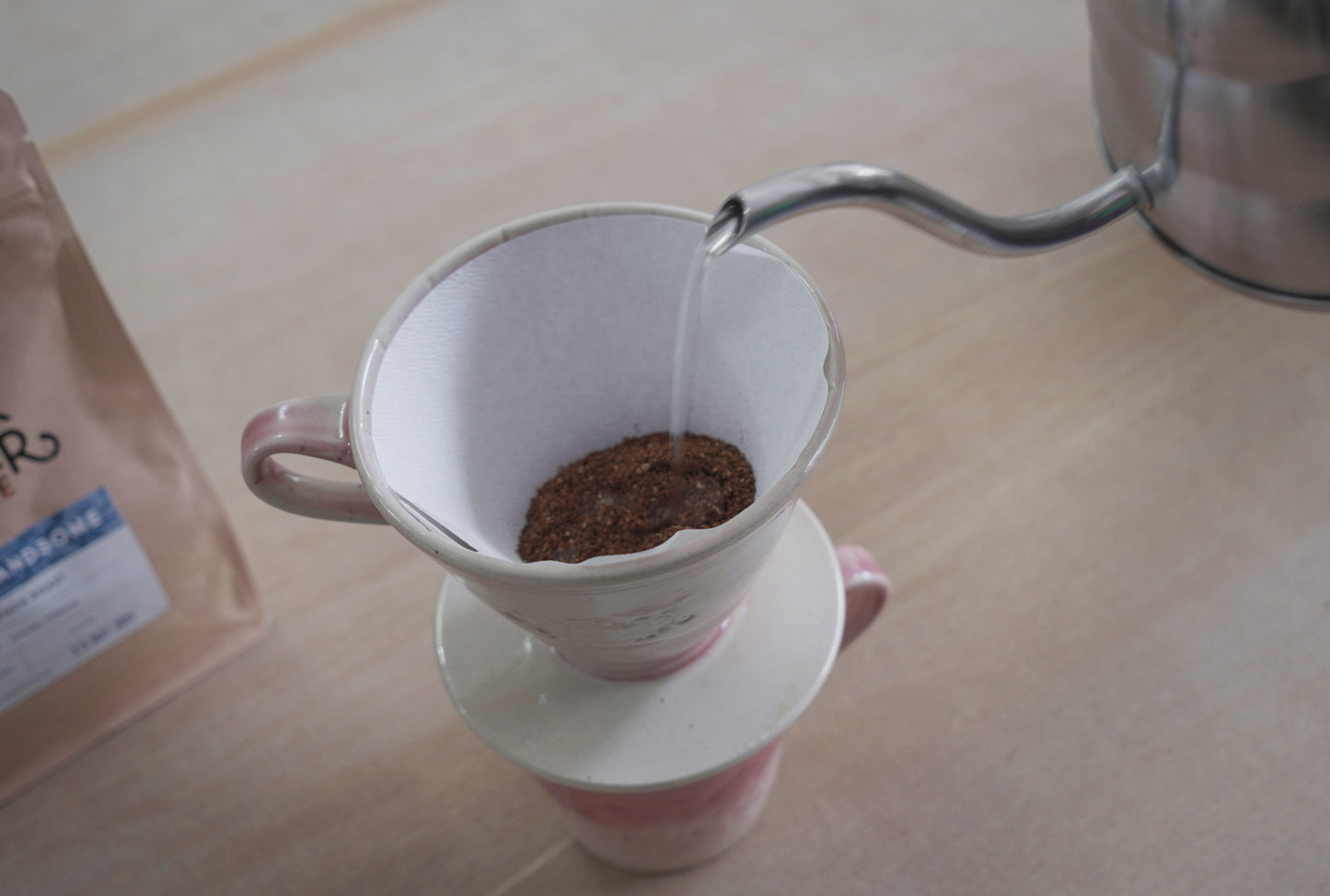 Pour over coffee brewer - Ceramic by Maverick & Farmer